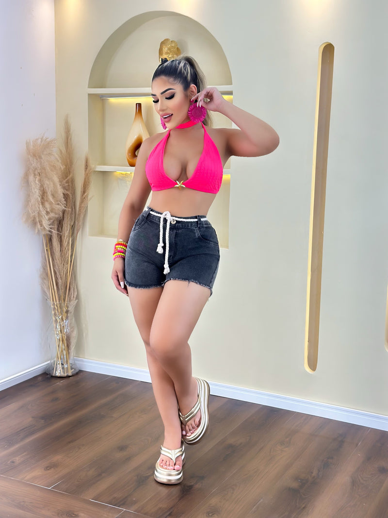 Short Jeans Cintura Alta Desfiado com Cinto
